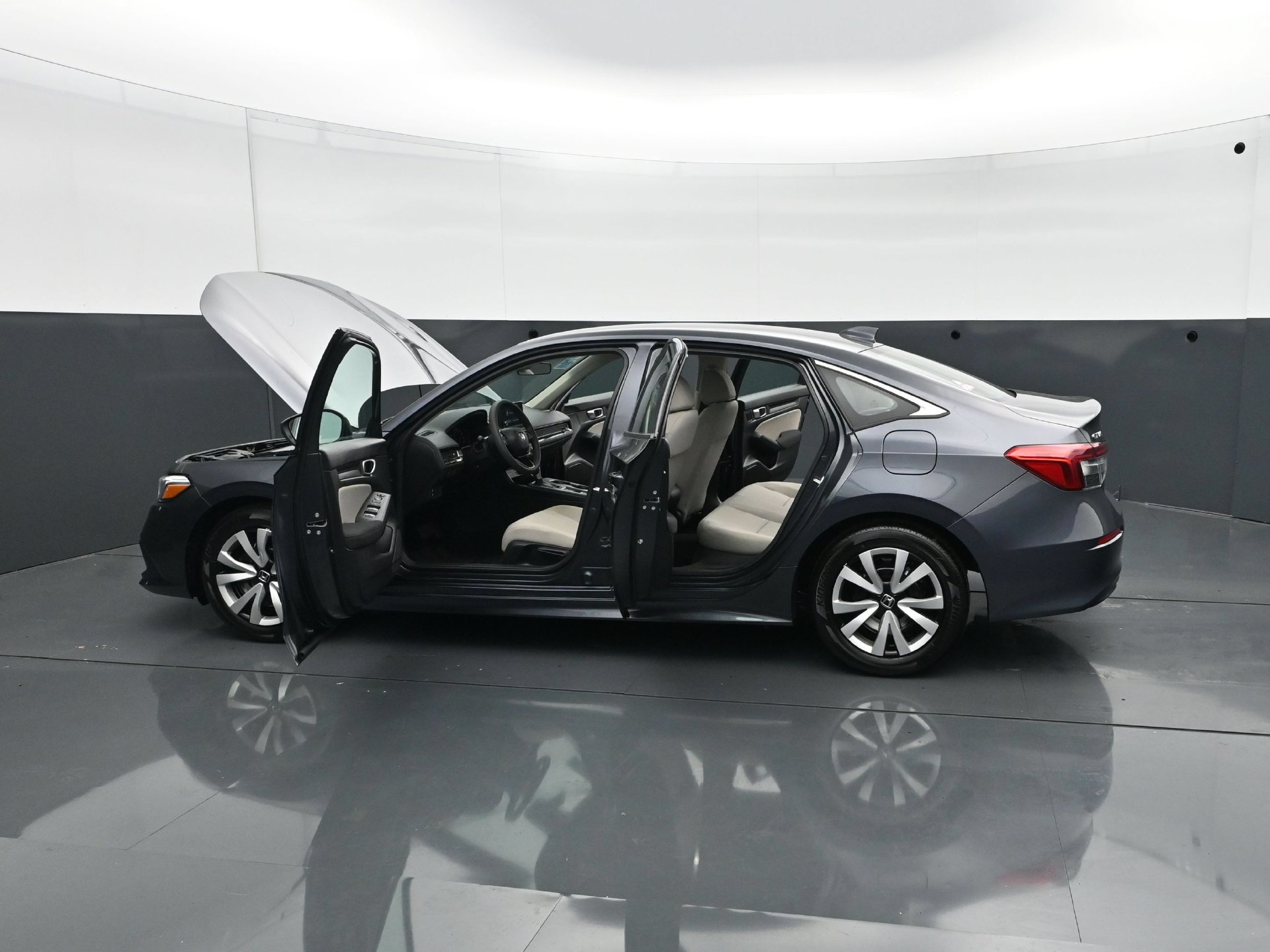 Used 2024 Honda Civic LX image 28