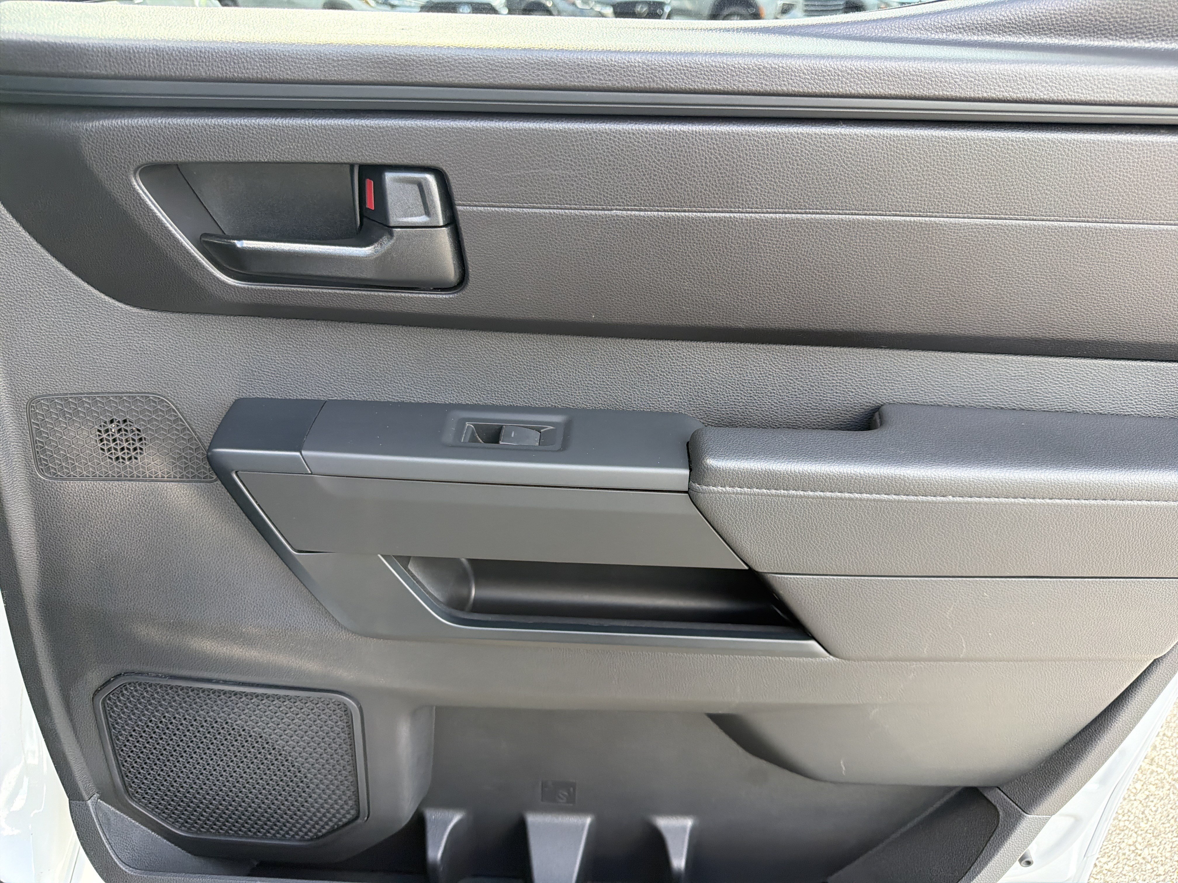 Certified 2025 Toyota Tundra SR AWD/4WD image 27