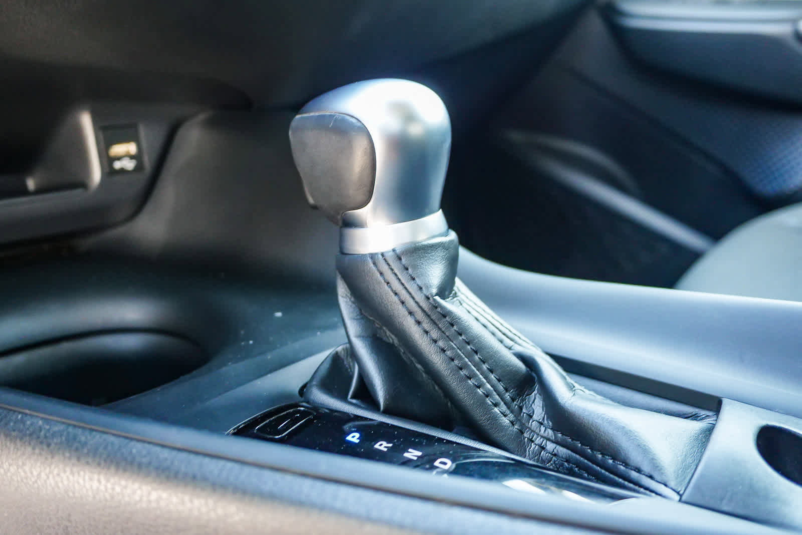 Used 2020 Toyota C-HR LE image 19