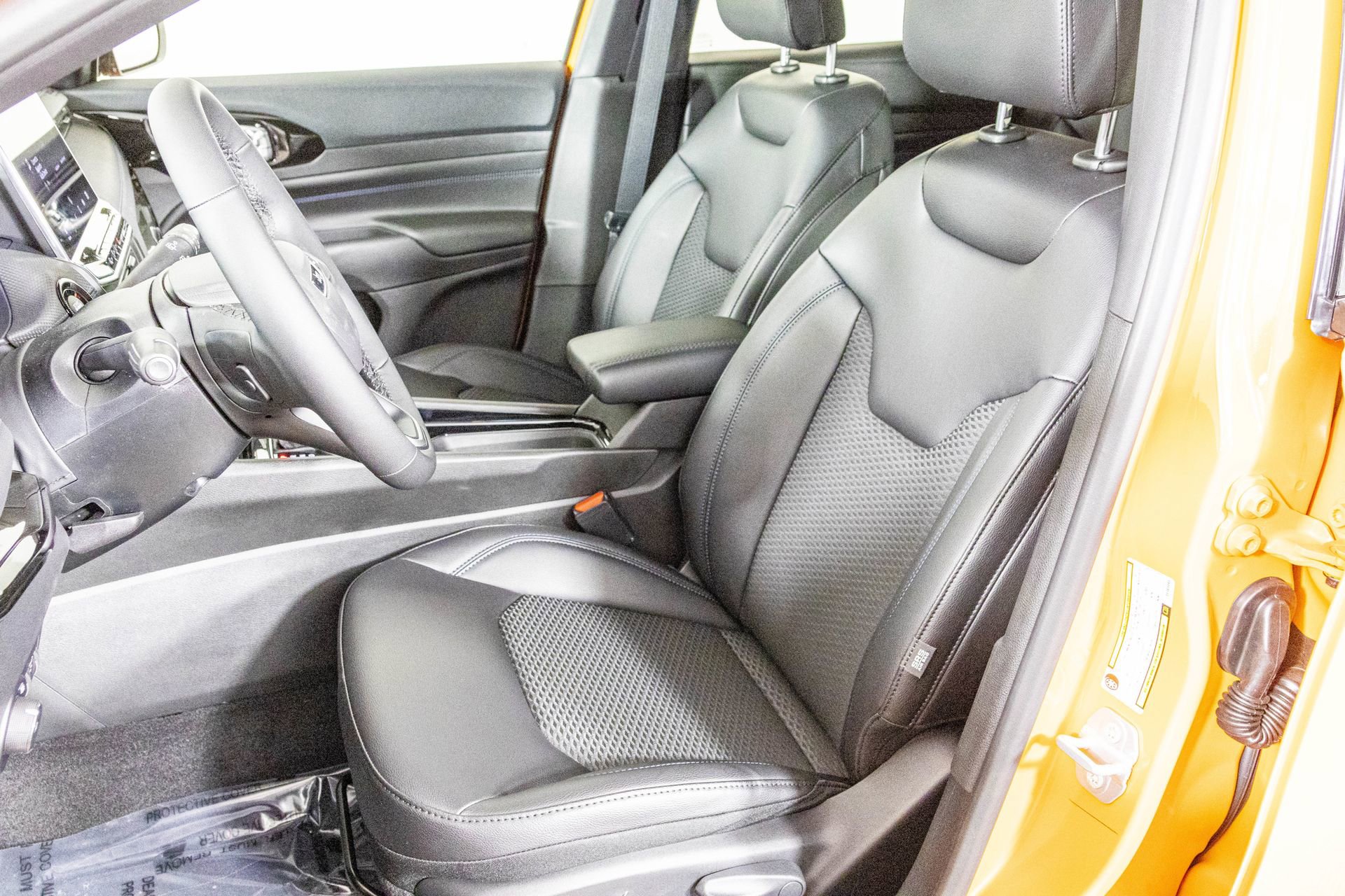 New 2026 Jeep Compass Latitude image 18