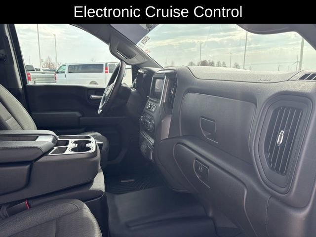 Used 2024 Chevrolet Silverado 1500 Custom image 23