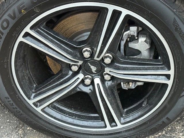 Certified 2025 Ford Mustang Premium image 10