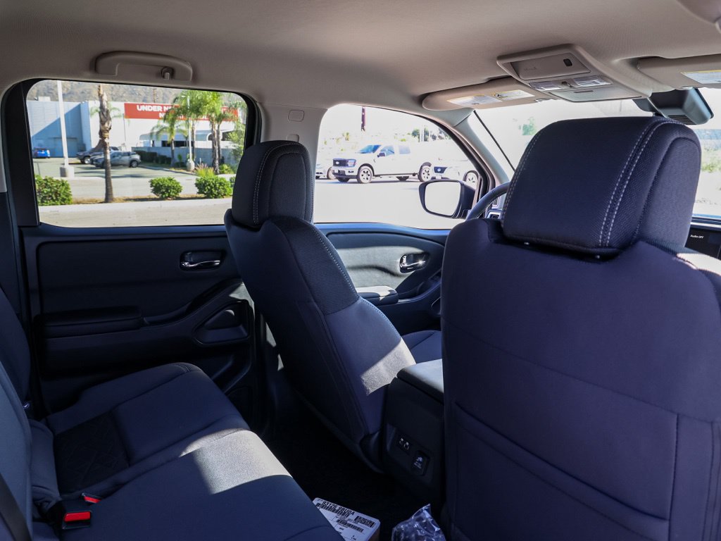 New 2026 Nissan Frontier SV w/ SV Convenience Package RWD image 16