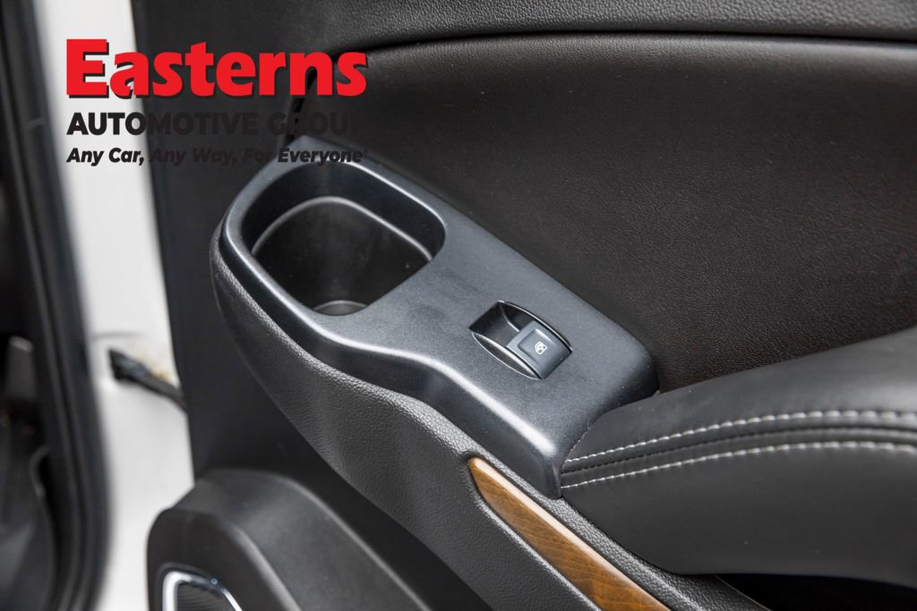 Used 2020 GMC Yukon Denali image 35