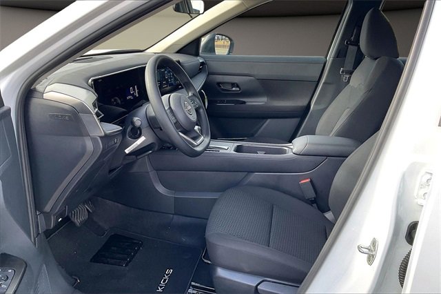 New 2026 Nissan Kicks S image 7