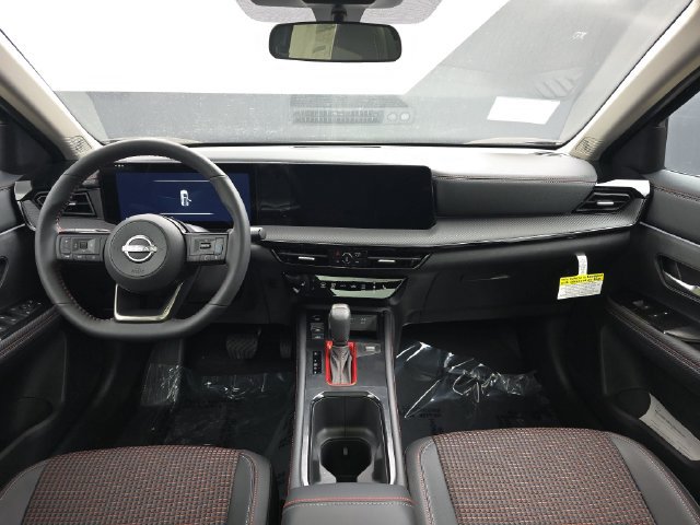 New 2027 Nissan Kicks SR w/ SR Premium Package FWD image 18