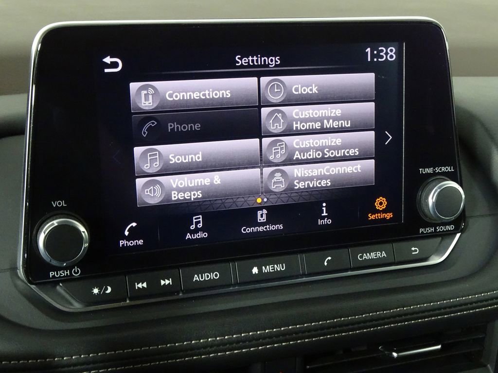 Used 2023 Nissan Rogue SV image 37