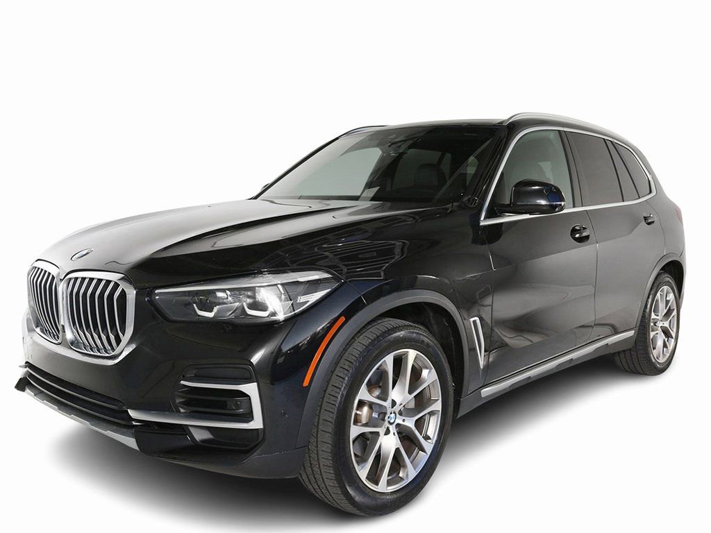 Used 2022 BMW X5 xDrive40i w/ Parking Assistance Package image 3