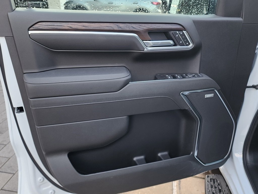 New 2026 GMC Sierra 1500 SLT w/ SLT Premium Plus Package image 14
