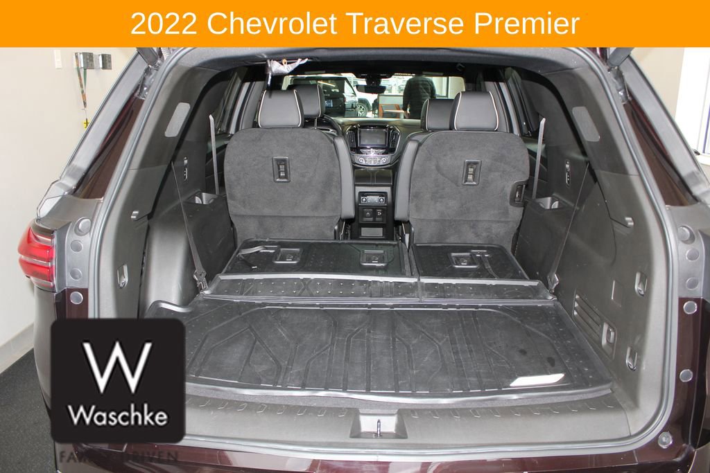 Used 2022 Chevrolet Traverse Premier w/ LPO, Floor Liner Package AWD/4WD image 21