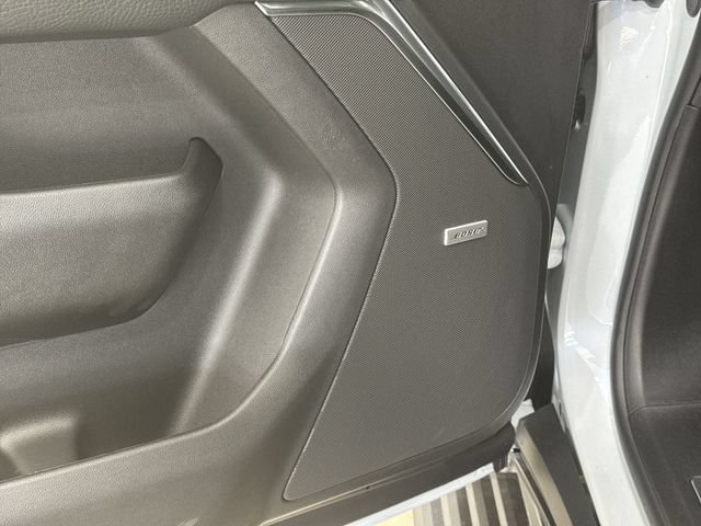 New 2026 GMC Yukon XL Denali w/ Denali Reserve Package RWD image 25