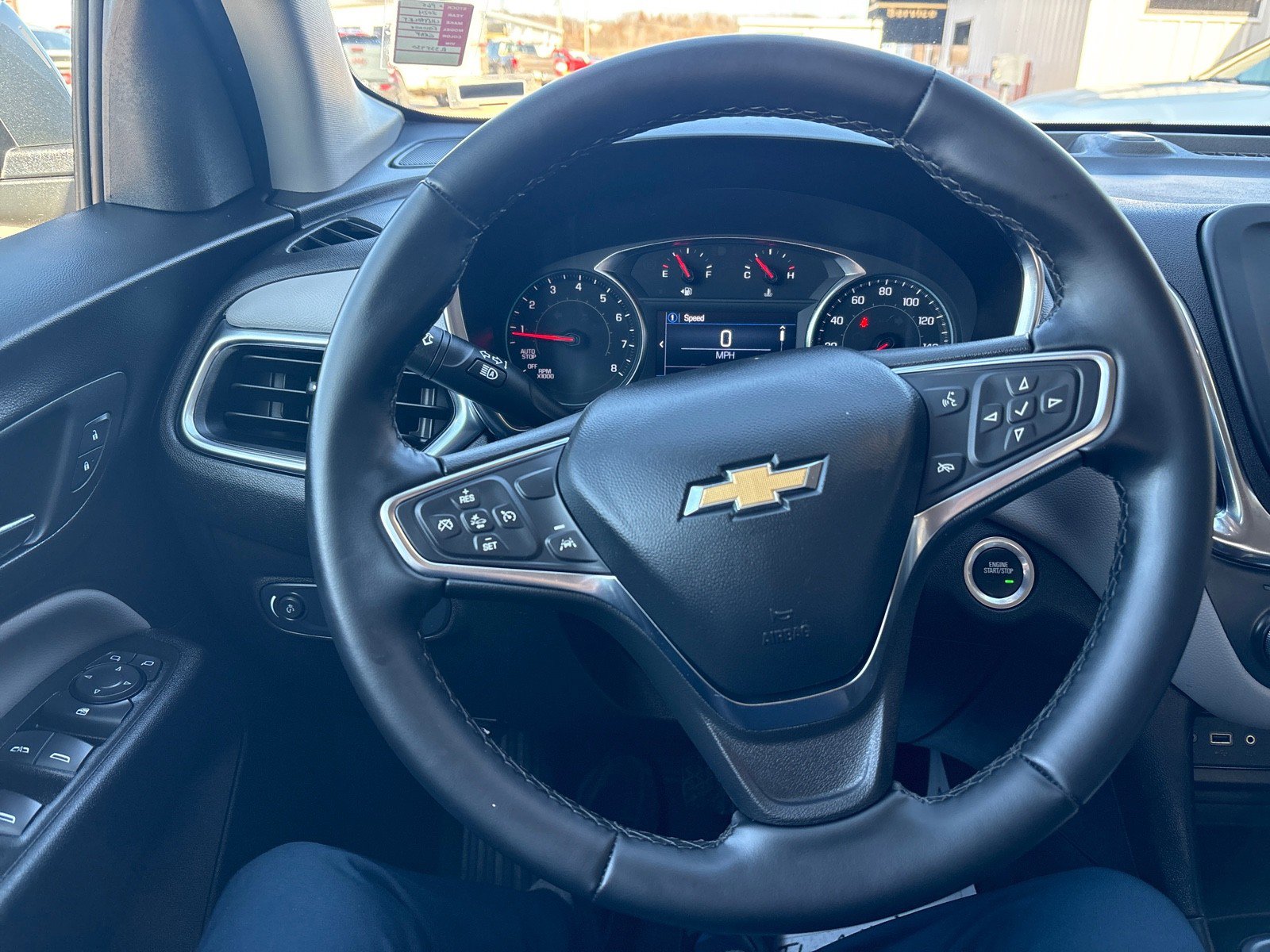 Used 2024 Chevrolet Equinox LT image 13
