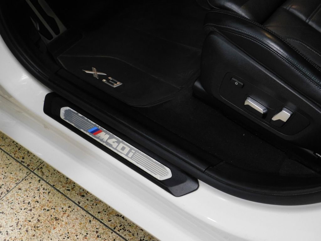 Used 2018 BMW X3 M40i AWD/4WD image 27