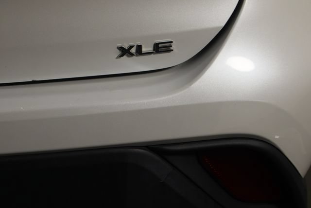 Used 2022 Toyota Highlander XLE FWD image 41