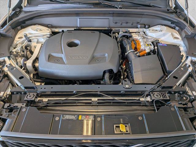 New 2026 Volvo XC60 T8 Core AWD/4WD image 18