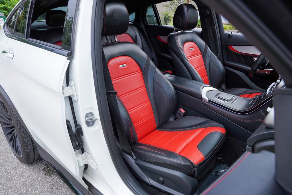 Used 2020 Mercedes-Benz GLC 63 AMG S image 40