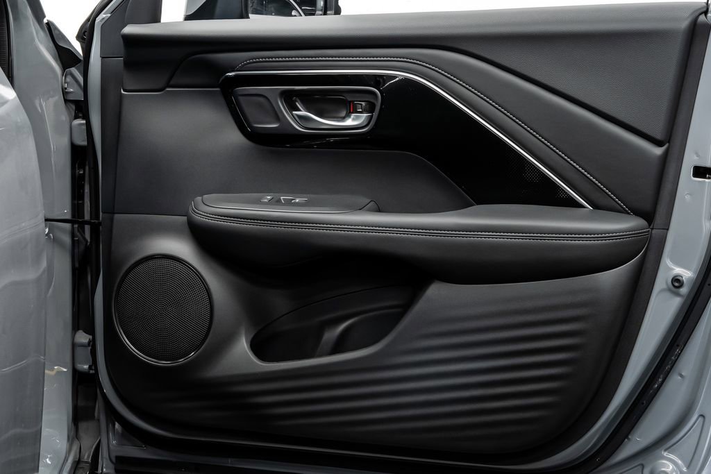 New 2025 Acura ADX Base image 10