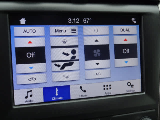 Used 2019 Ford Fusion SE FWD image 19