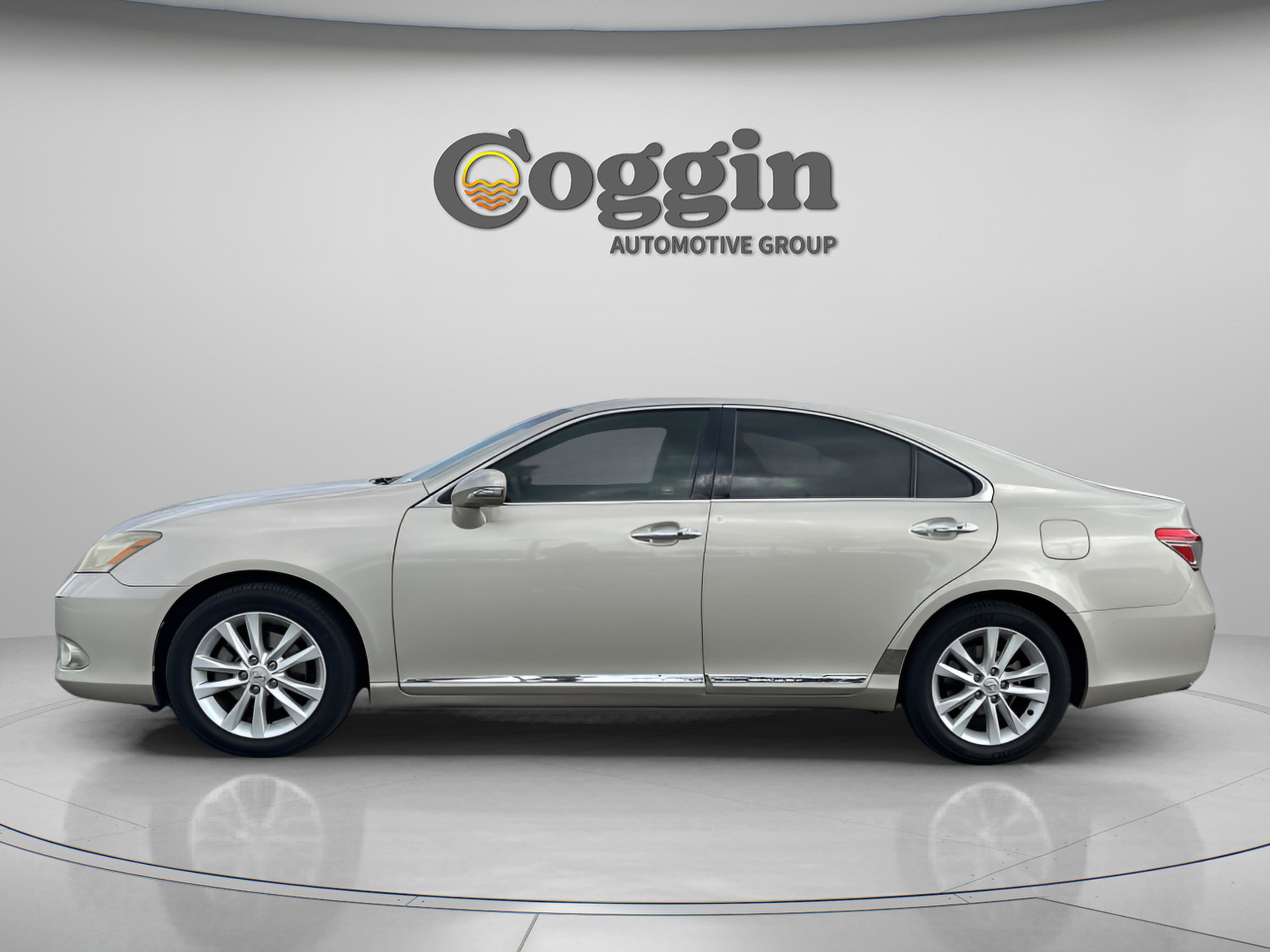 Used 2010 Lexus ES 350 image 3