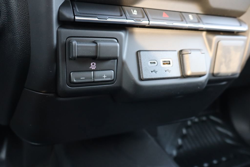 New 2026 Chevrolet Silverado 3500 W/T image 9