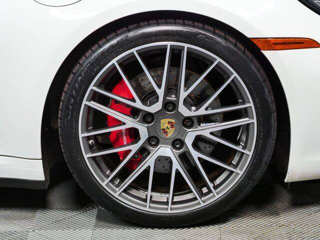 Used 2021 Porsche 911 Carrera S RWD image 33