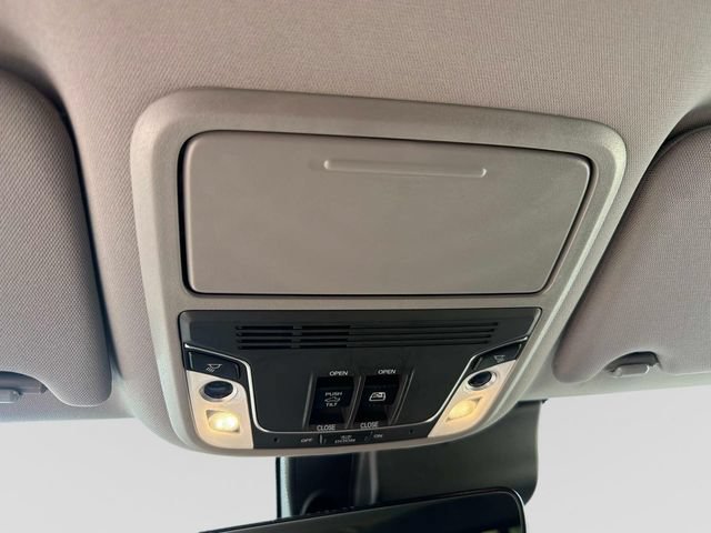 Certified 2025 Honda Ridgeline RTL image 35