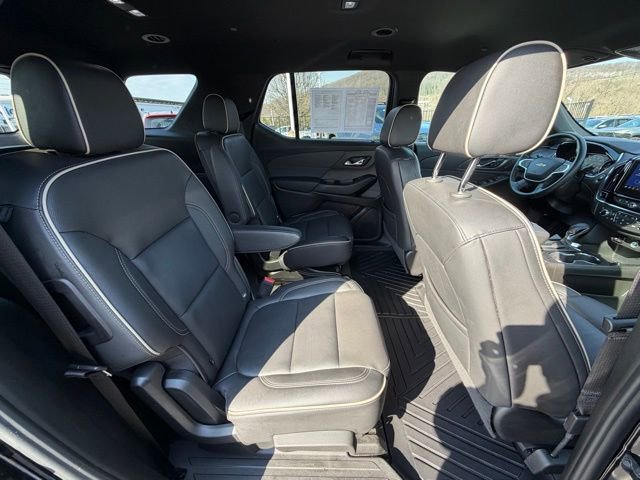 Certified 2023 Chevrolet Traverse Premier image 40