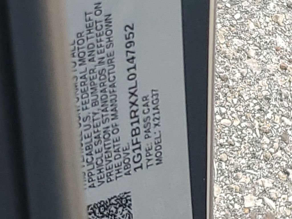 Used 2020 Chevrolet Camaro LS image 45