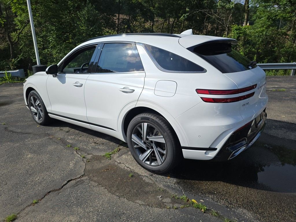 New 2026 Genesis GV70 3.5T Sport Advanced image 3