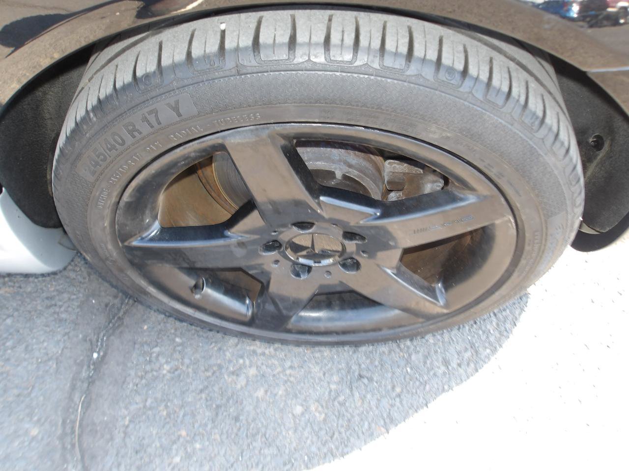 Used 2005 Mercedes-Benz SLK 350 image 27