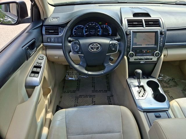 Used 2012 Toyota Camry XLE w/ Leather Pkg FWD image 13