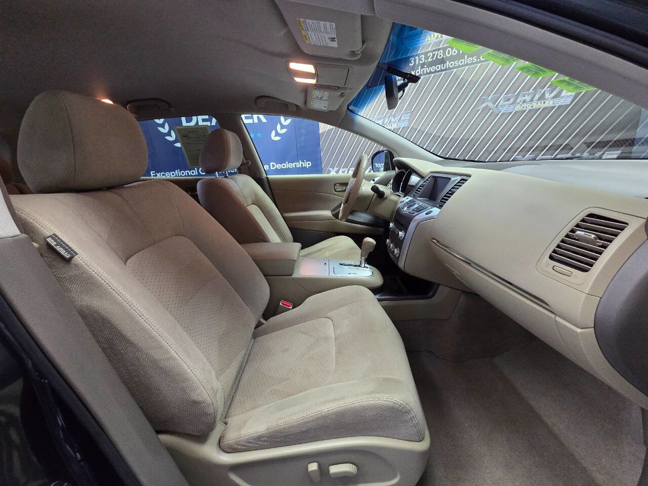 Used 2013 Nissan Murano SV image 25