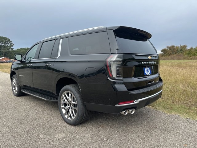New 2026 Chevrolet Suburban Premier image 11