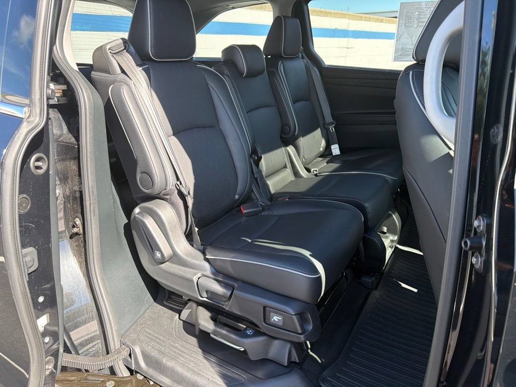 Certified 2024 Honda Odyssey Elite image 23