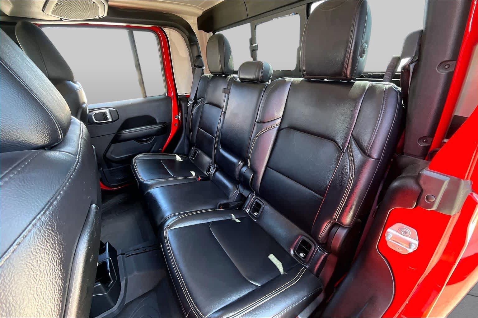 Used 2024 Jeep Gladiator Sport AWD/4WD image 20