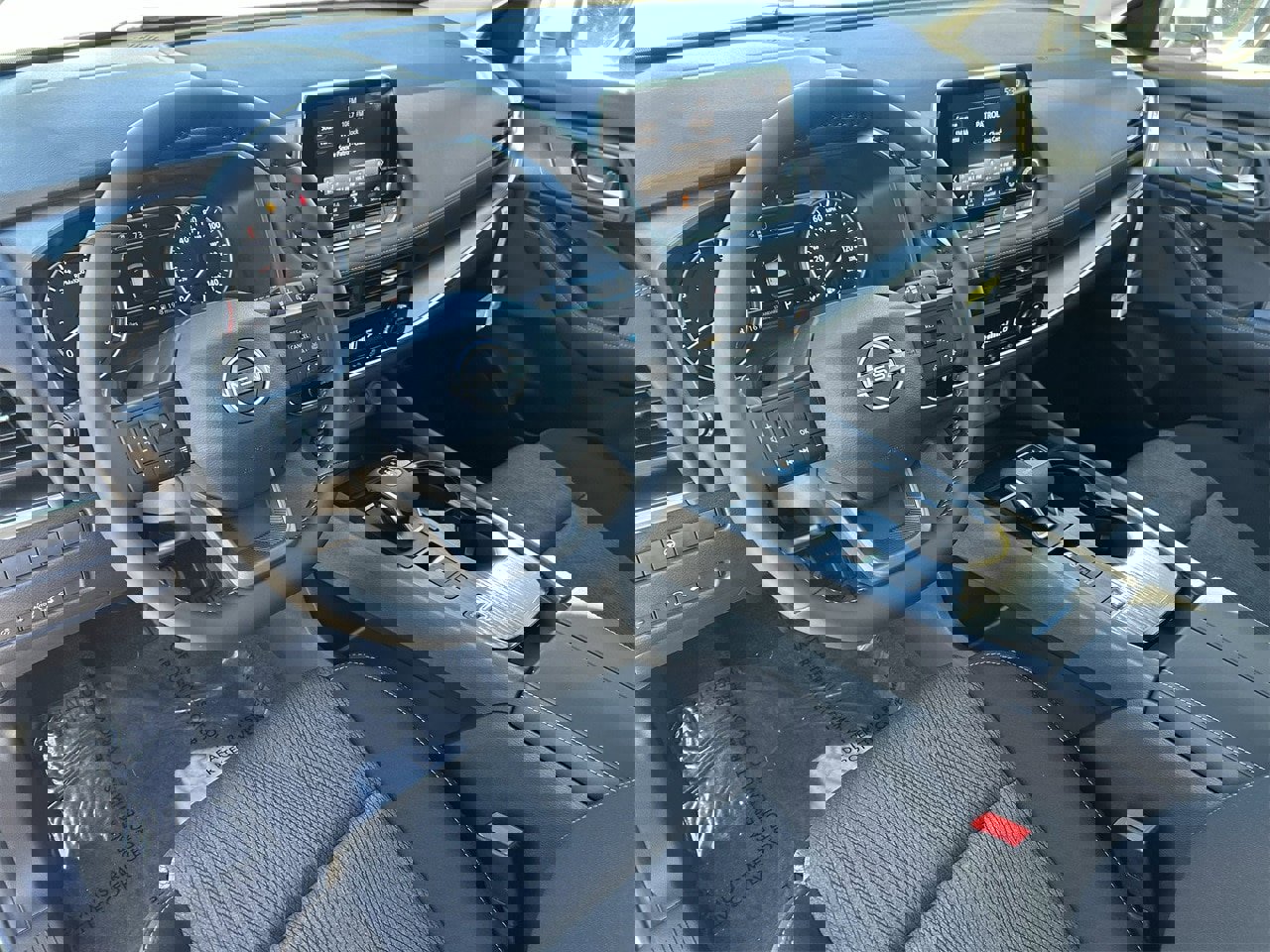 New 2026 Nissan Rogue SV image 32