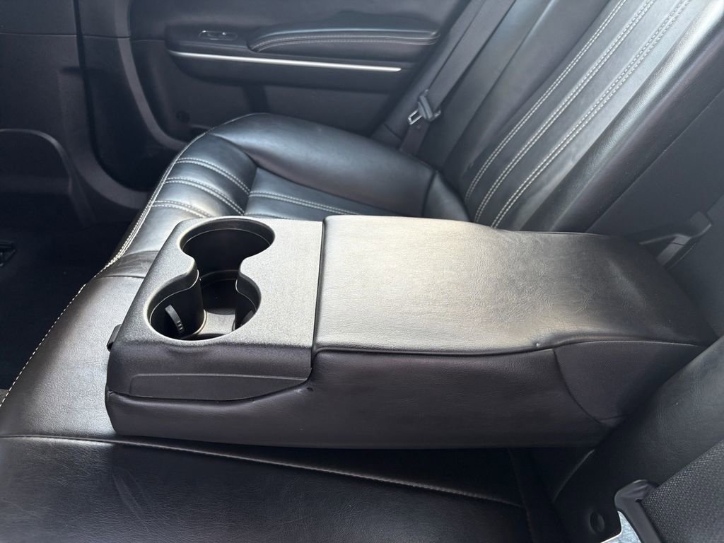 Used 2021 Chrysler 300 S image 10