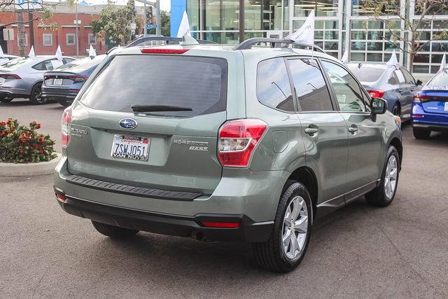 Used 2016 Subaru Forester 2.5i w/ Alloy Wheel Package image 5