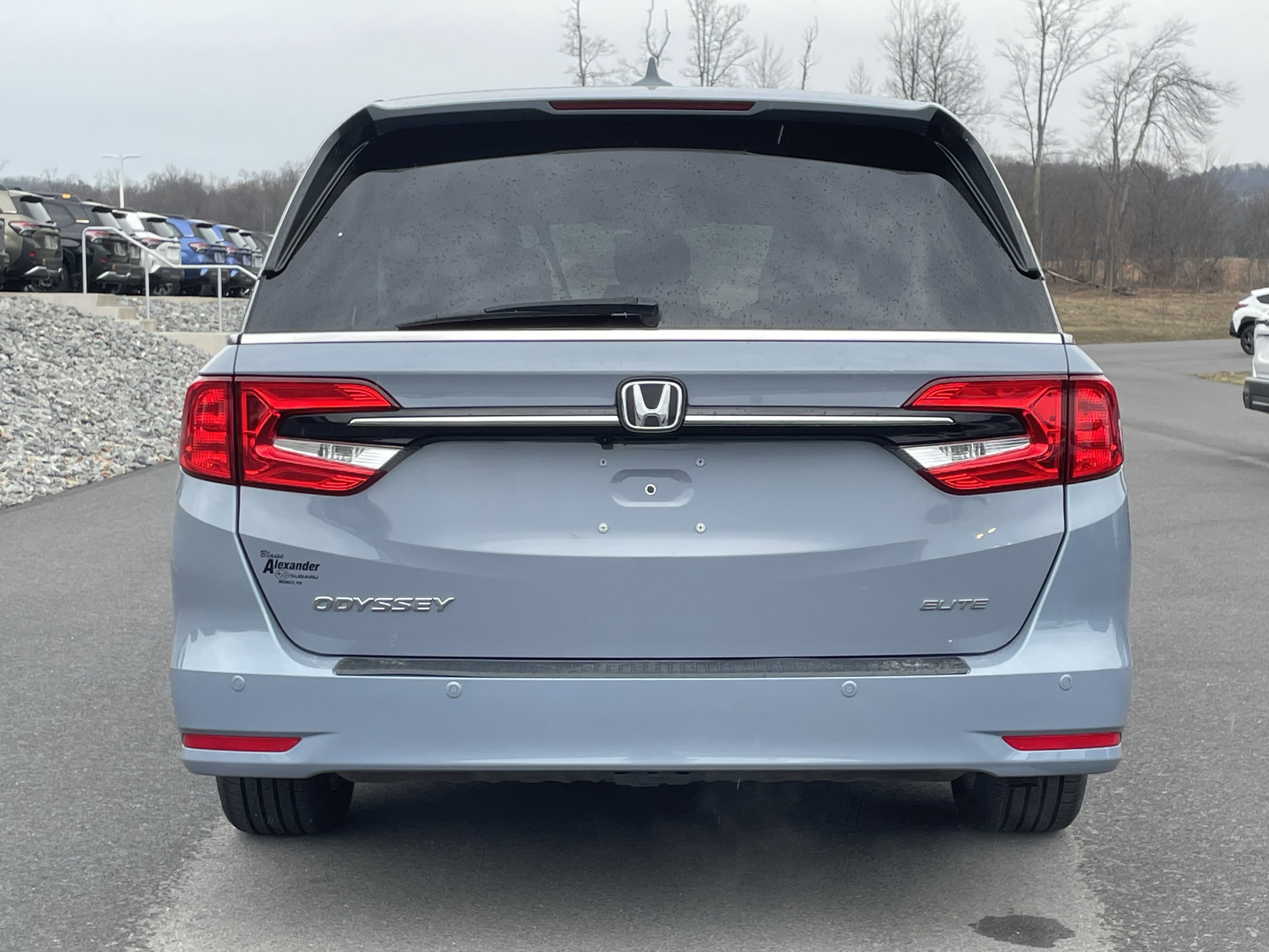 Used 2023 Honda Odyssey Elite image 4