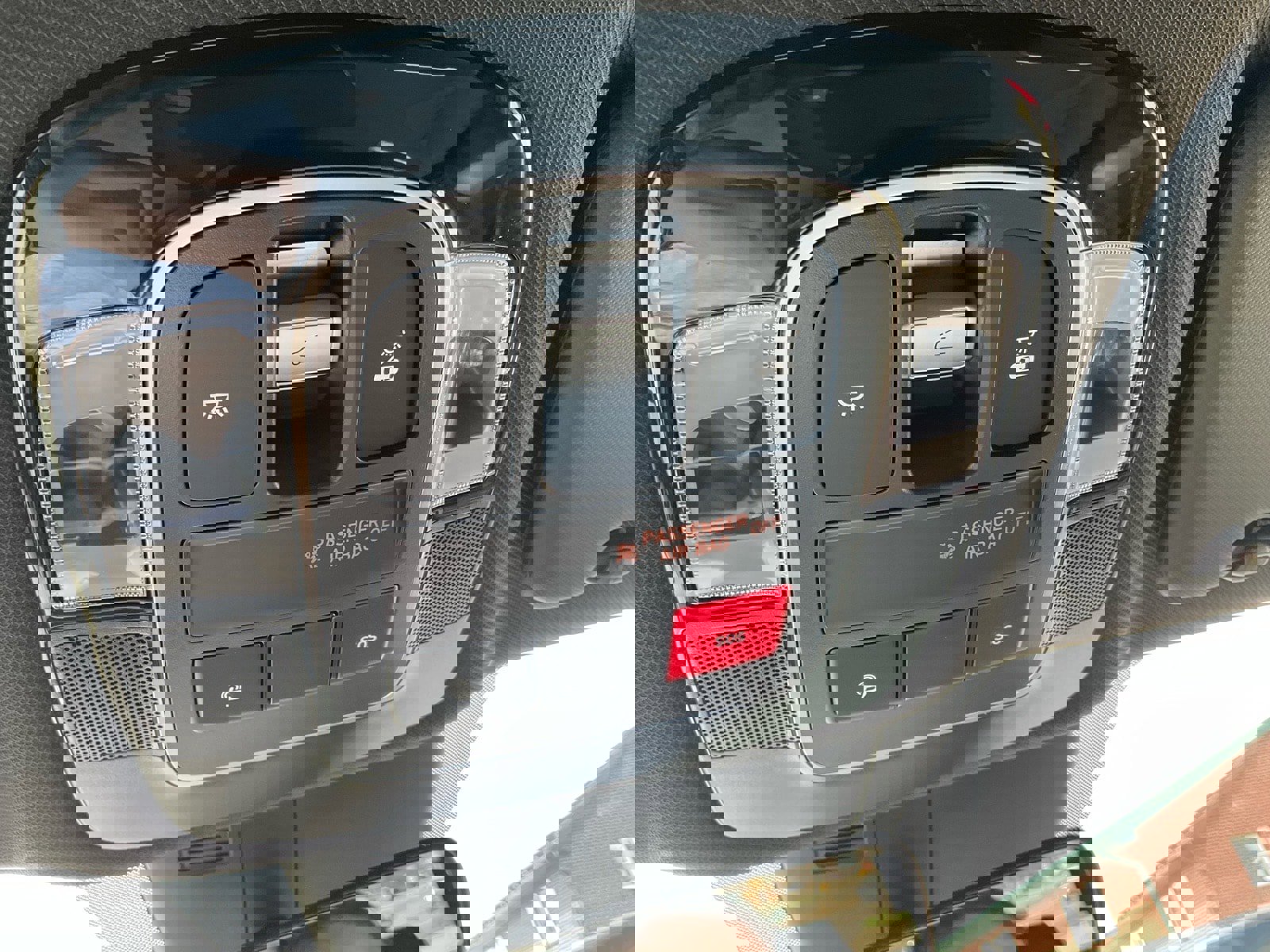 Used 2024 Hyundai Santa Cruz Limited image 17