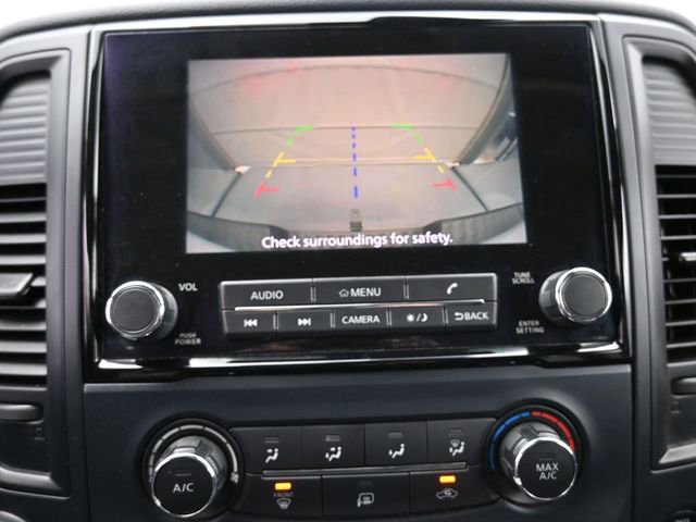 Used 2022 Nissan Titan SV image 4