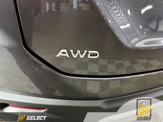 Used 2025 Honda Pilot EX-L image 8