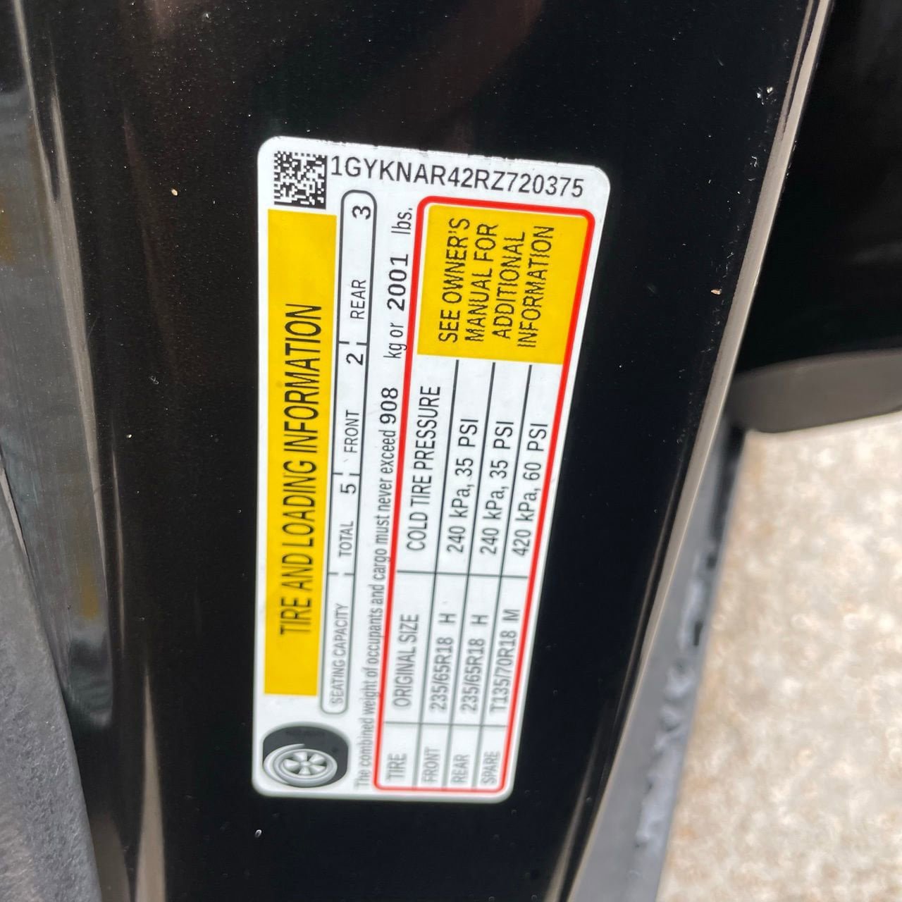 Used 2024 Cadillac XT5 Luxury w/ LPO, Floor Liner Package FWD image 30