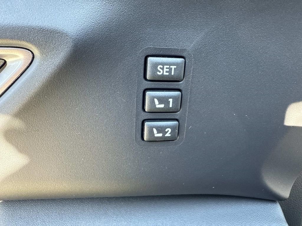 New 2026 Subaru Ascent Limited image 23