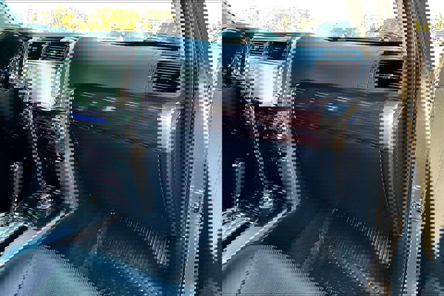 Used 2022 Toyota 4Runner Limited image 15