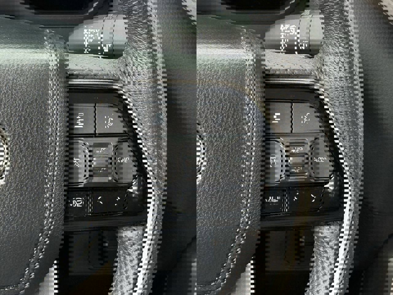 Used 2024 Toyota Tundra Limited AWD/4WD image 14