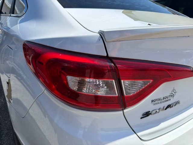 Used 2017 Hyundai Sonata Sport 2.0T w/ Cargo Package FWD image 7