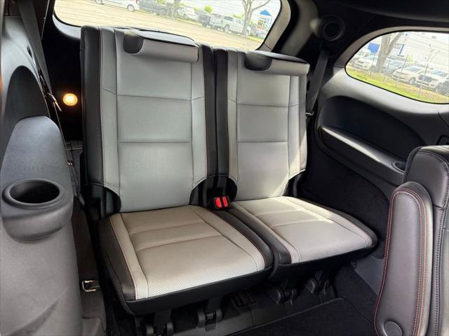 Certified 2023 Dodge Durango R/T RWD image 46