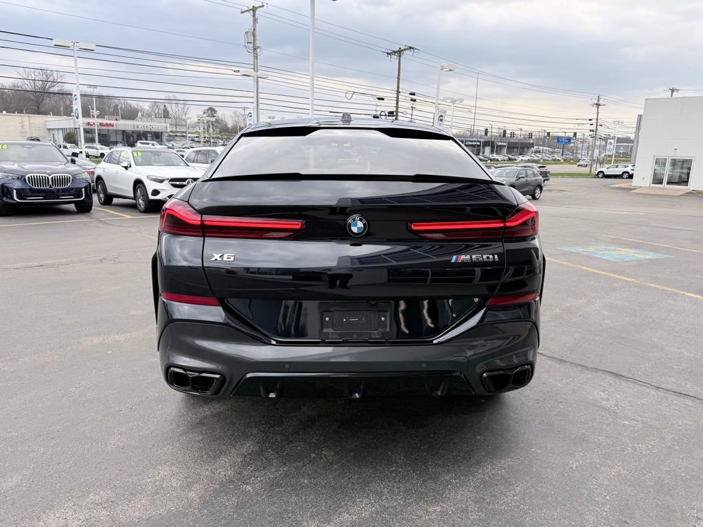 Used 2025 BMW X6 M60i image 4