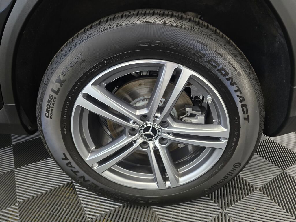 Used 2022 Mercedes-Benz GLC 300 GLC 300 image 20